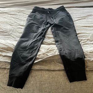 Lululemon - Sz 8 - black joggers